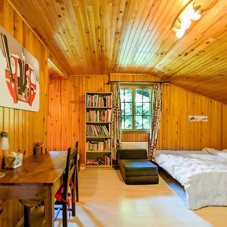 Grand Familial En Pleine Nature A